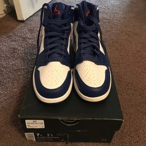 Air Jordan 1 Retro High BG